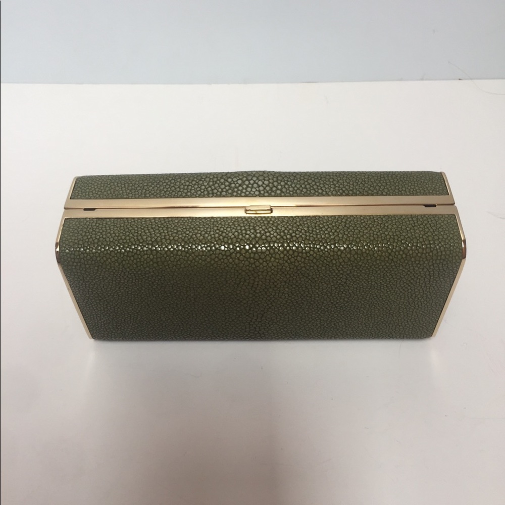 Wilkes Bashford stingray clutch - Picture 2 of 6